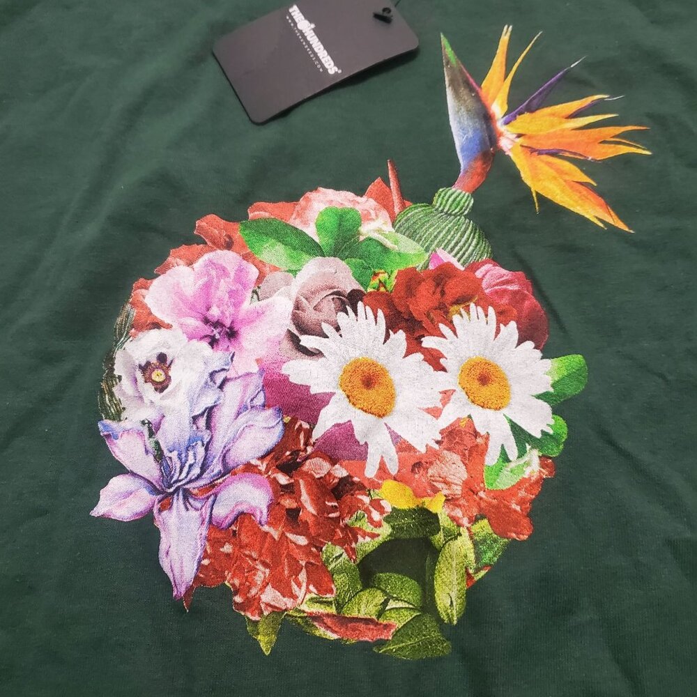 NWT The Hundreds Graphic Floral T-Shirt With Bird Of Paradise Design - Size M - Picture 2 of 6